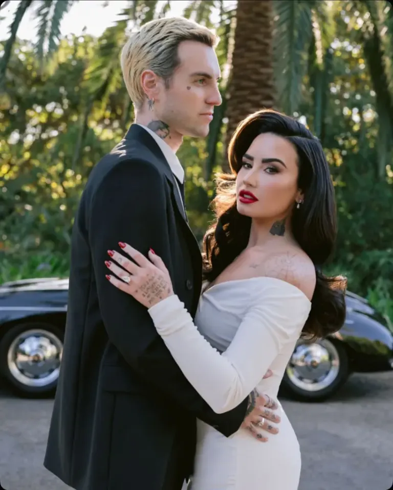 Demi Lovato Marries Jutes In Vivienne Westwood Dress With Corset Bodice