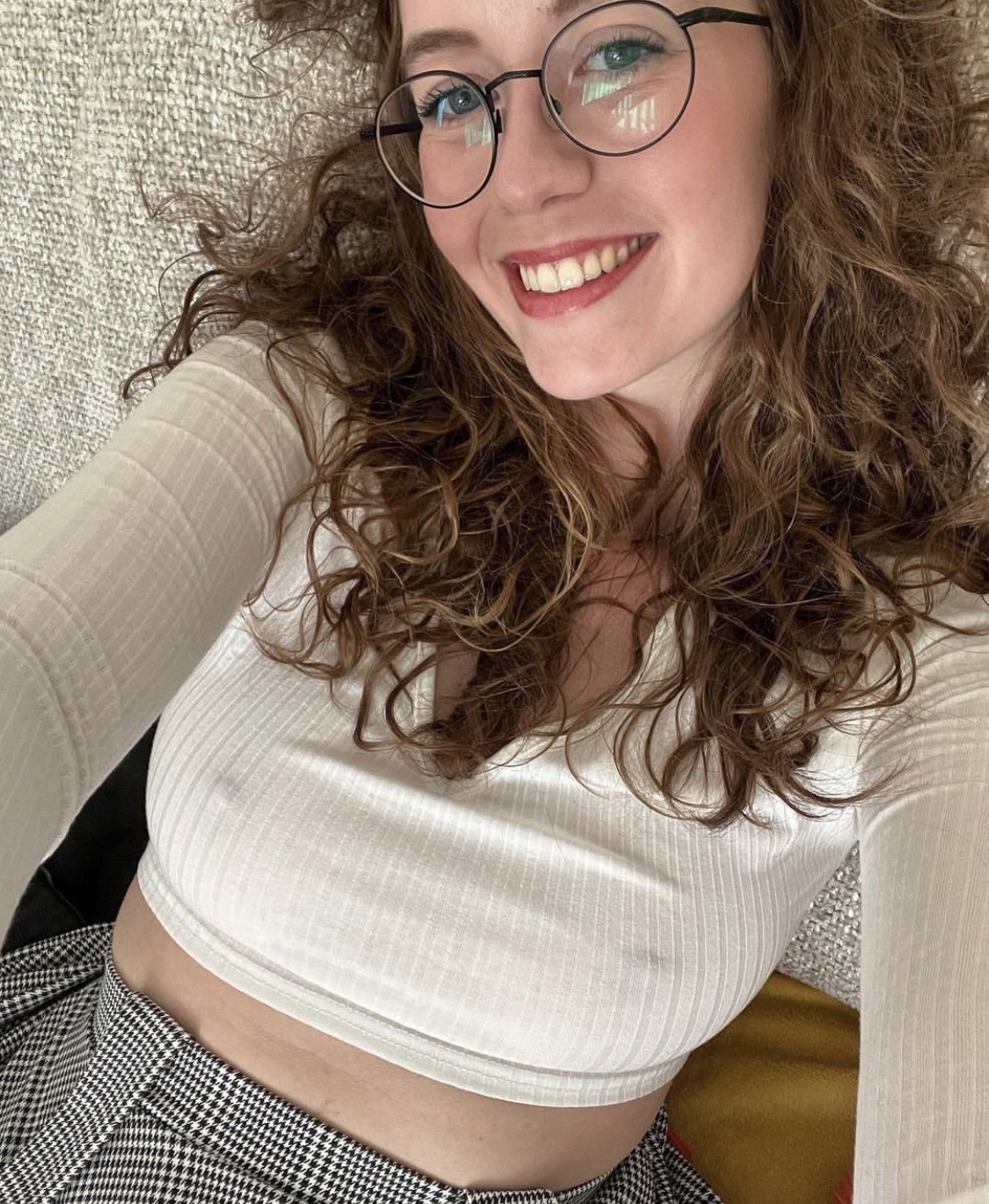 10 Tips for Sharing Your Wife's Porn Stash